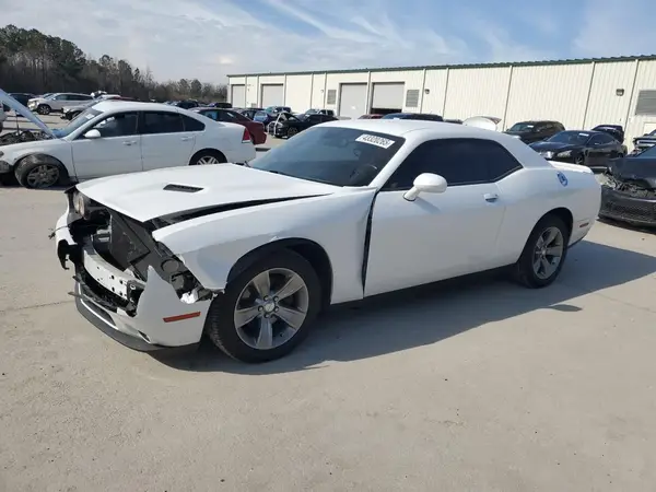 2C3CDZAG5KH724089 2019 DODGE CHALLENGER - Image 1