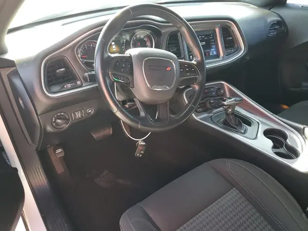 2C3CDZAG5KH724089 2019 DODGE CHALLENGER - Image 8