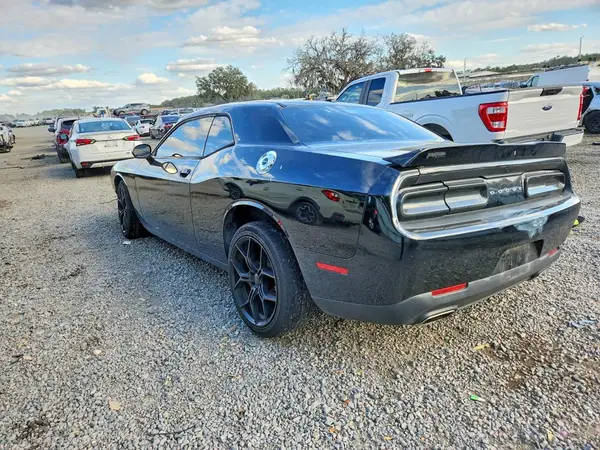 2C3CDZAG5KH744116 2019 DODGE CHALLENGER - Image 2