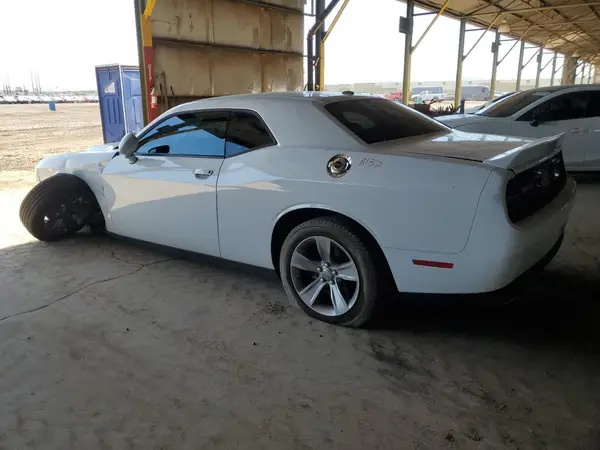 2C3CDZAG5KH750725 2019 DODGE CHALLENGER - Image 2