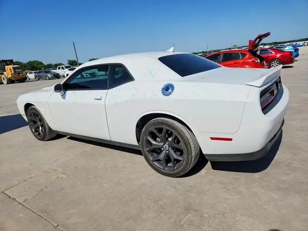 2C3CDZAG5KH759327 2019 DODGE CHALLENGER - Image 2