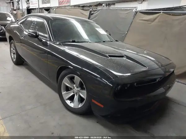 2C3CDZAG5LH172868 2020 DODGE CHALLENGER - Image 1