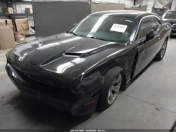 2C3CDZAG5LH172868 2020 DODGE CHALLENGER - Image 2