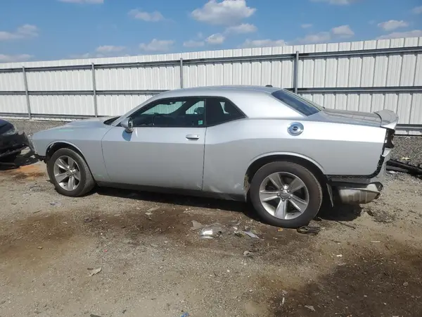 2C3CDZAG5LH182428 2020 DODGE CHALLENGER - Image 2