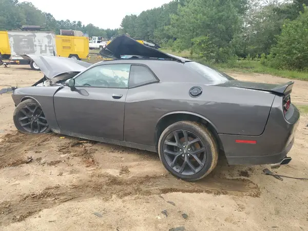 2C3CDZAG5LH210678 2020 DODGE CHALLENGER - Image 2