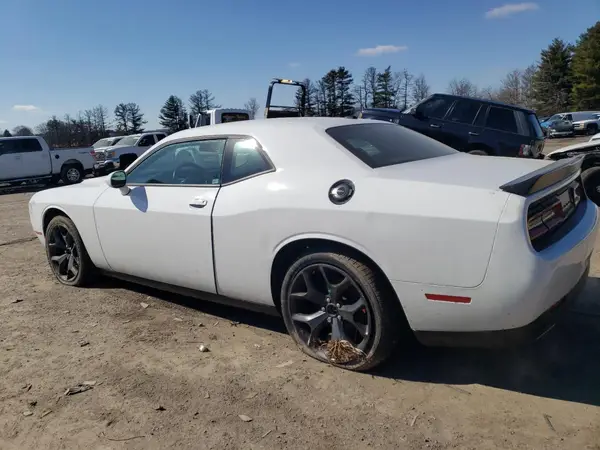 2C3CDZAG5LH240375 2020 DODGE CHALLENGER - Image 2
