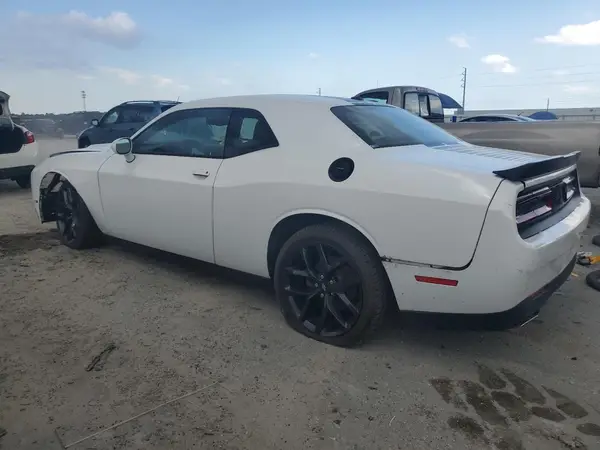 2C3CDZAG5MH638039 2021 DODGE CHALLENGER - Image 2