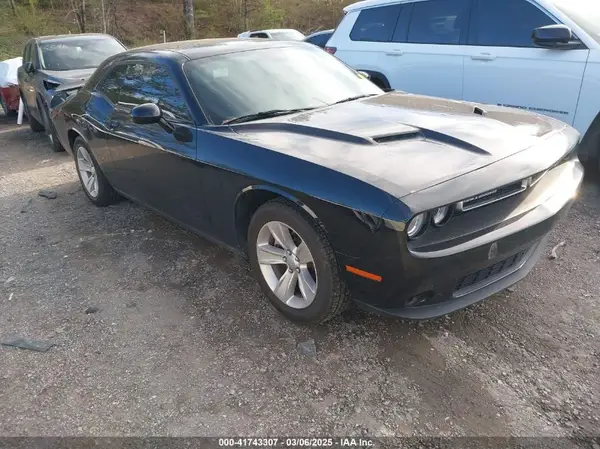 2C3CDZAG5PH528144 2023 DODGE CHALLENGER - Image 1