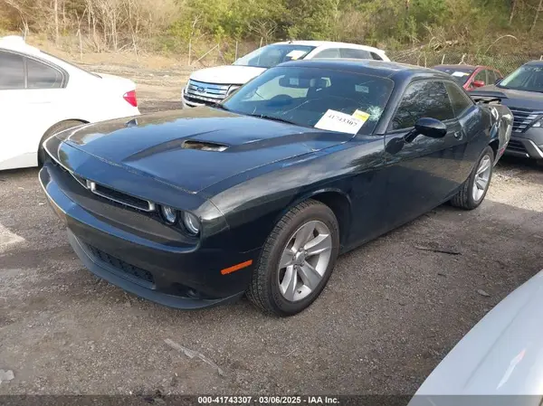 2C3CDZAG5PH528144 2023 DODGE CHALLENGER - Image 2