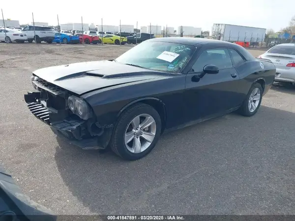 2C3CDZAG5PH544201 2023 DODGE CHALLENGER - Image 2