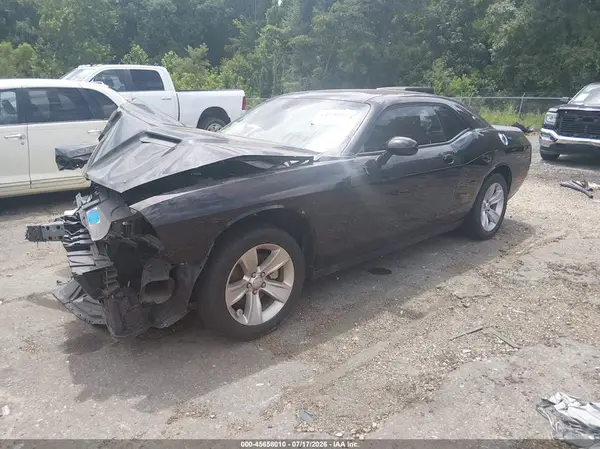 2C3CDZAG5PH562990 2023 DODGE CHALLENGER - Image 2