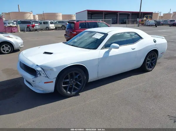 2C3CDZAG5PH597416 2023 DODGE CHALLENGER - Image 2