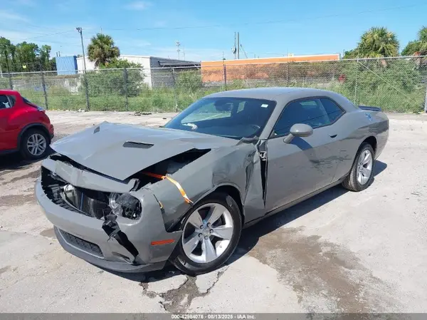 2C3CDZAG5PH601917 2023 DODGE CHALLENGER - Image 2