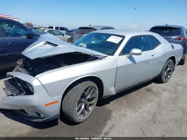 2C3CDZAG5PH685608 2023 DODGE CHALLENGER - Image 2