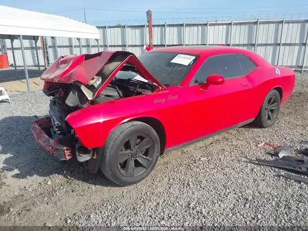 2C3CDZAG6GH164946 2016 DODGE CHALLENGER - Image 2