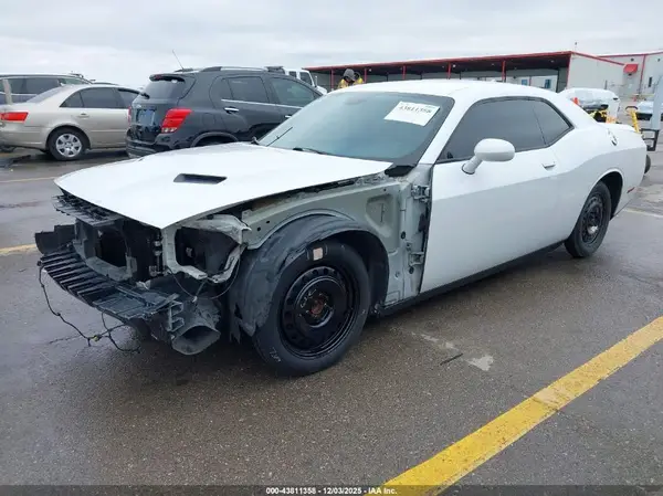 2C3CDZAG6GH178183 2016 DODGE CHALLENGER - Image 2