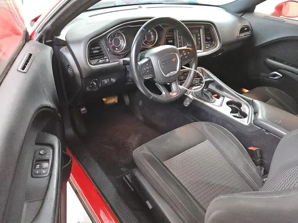 2C3CDZAG6GH183805 2016 DODGE CHALLENGER - Image 8