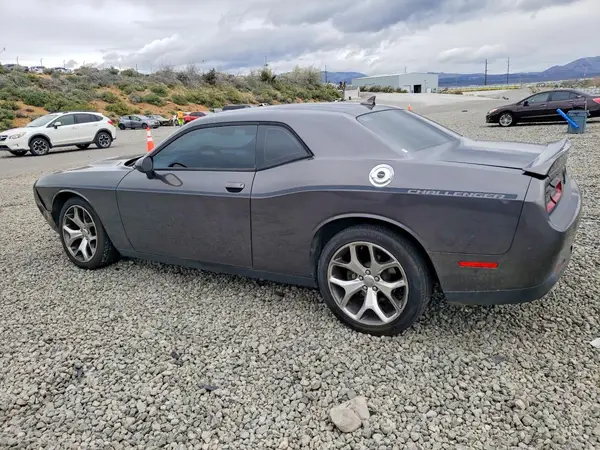 2C3CDZAG6GH236745 2016 DODGE CHALLENGER - Image 2