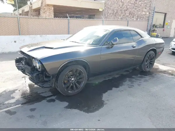 2C3CDZAG6GH240178 2016 DODGE CHALLENGER - Image 2