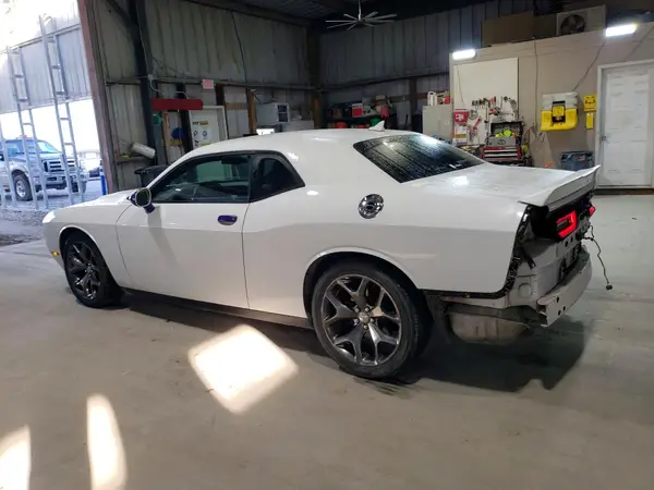 2C3CDZAG6GH249740 2016 DODGE CHALLENGER - Image 2