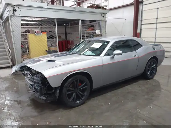 2C3CDZAG6GH250144 2016 DODGE CHALLENGER - Image 2
