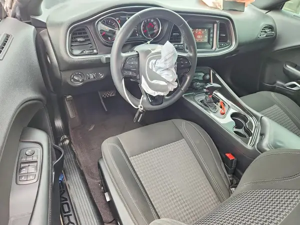 2C3CDZAG6GH300329 2016 DODGE CHALLENGER - Image 8