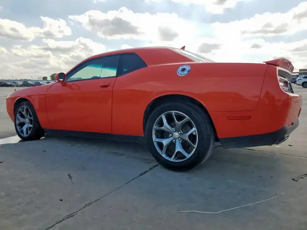 2C3CDZAG6GH306583 2016 DODGE CHALLENGER - Image 2