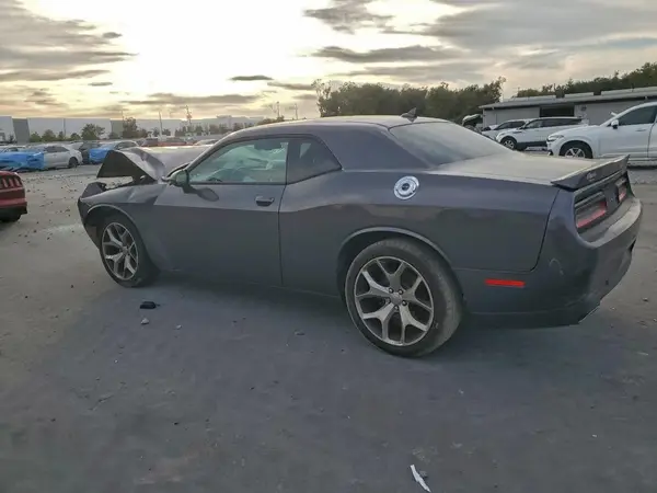 2C3CDZAG6GH309693 2016 DODGE CHALLENGER - Image 2