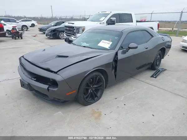2C3CDZAG6GH323237 2016 DODGE CHALLENGER - Image 2