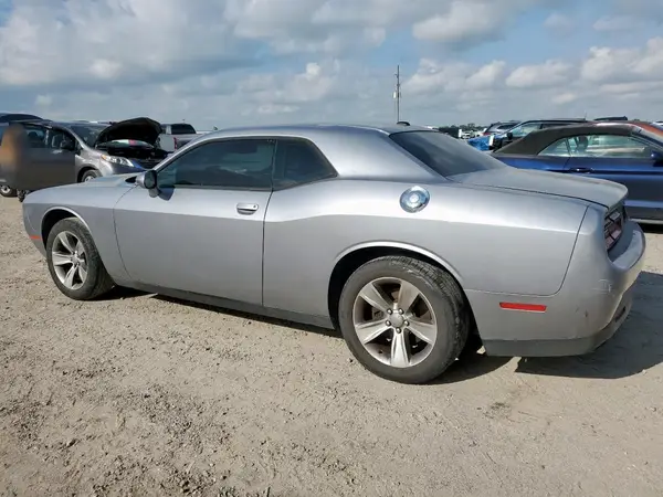 2C3CDZAG6GH325912 2016 DODGE CHALLENGER - Image 2