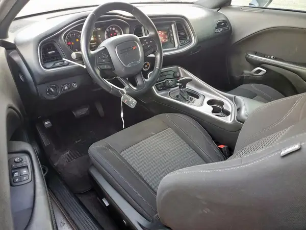 2C3CDZAG6GH325912 2016 DODGE CHALLENGER - Image 8