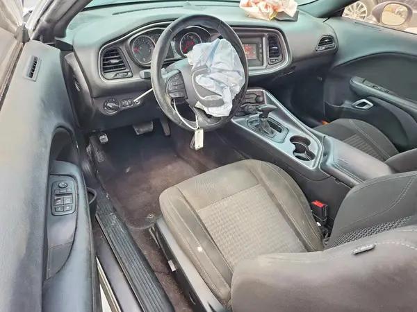 2C3CDZAG6GH329992 2016 DODGE CHALLENGER - Image 8