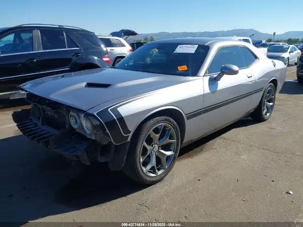 2C3CDZAG6GH336232 2016 DODGE CHALLENGER - Image 2