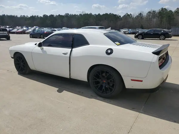 2C3CDZAG6GH337803 2016 DODGE CHALLENGER - Image 2