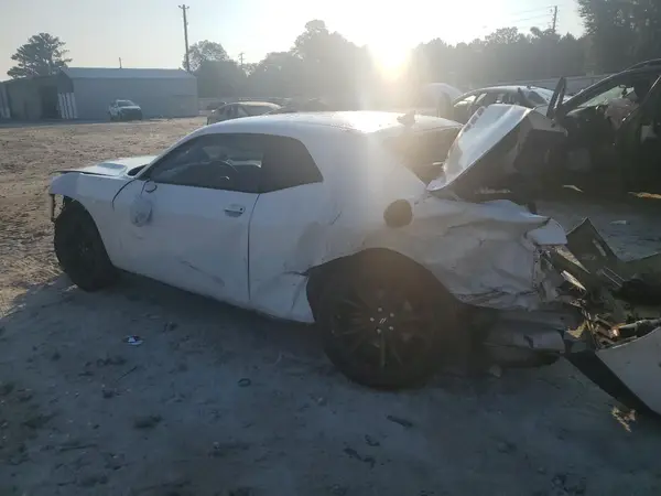 2C3CDZAG6HH502198 2017 DODGE CHALLENGER - Image 2