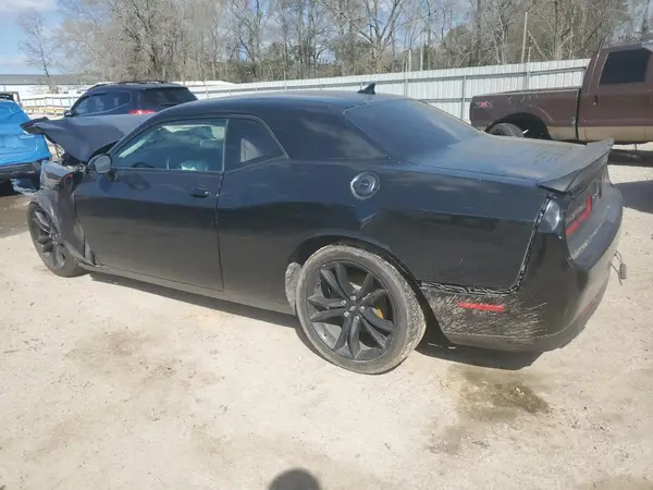 2C3CDZAG6HH502556 2017 DODGE CHALLENGER - Image 2