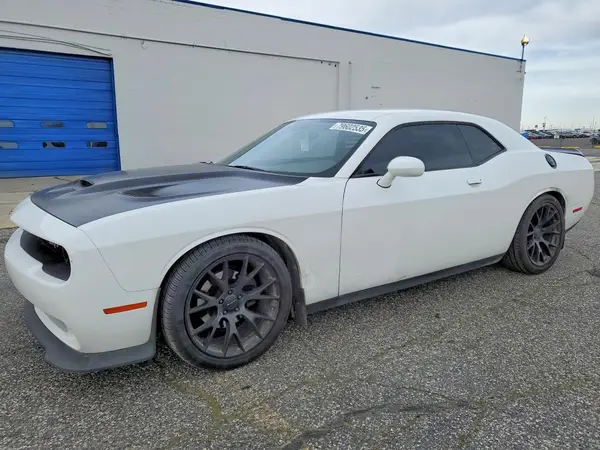 2C3CDZAG6HH527537 2017 DODGE CHALLENGER - Image 1