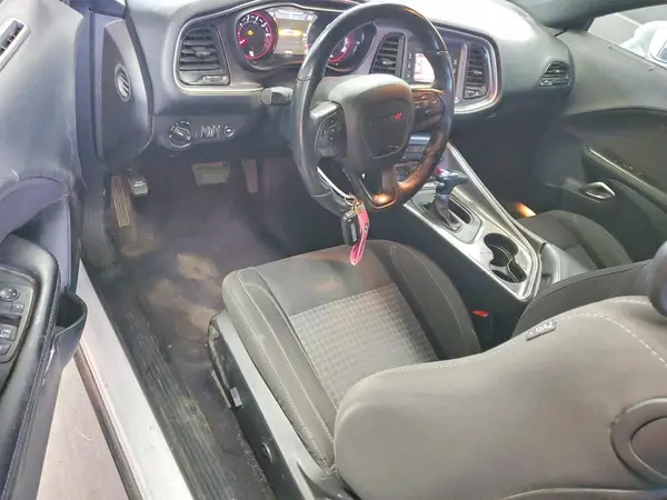 2C3CDZAG6HH527537 2017 DODGE CHALLENGER - Image 8