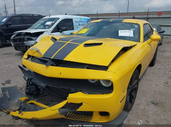 2C3CDZAG6HH573045 2017 DODGE CHALLENGER - Image 2
