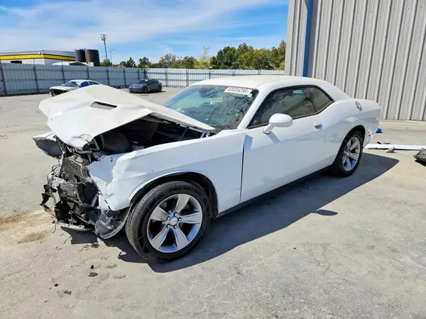 2C3CDZAG6HH573417 2017 DODGE CHALLENGER - Image 1