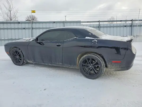 2C3CDZAG6HH588371 2017 DODGE CHALLENGER - Image 2