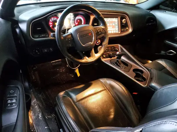 2C3CDZAG6HH588371 2017 DODGE CHALLENGER - Image 8