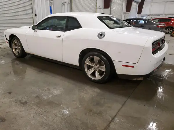 2C3CDZAG6HH604309 2017 DODGE CHALLENGER - Image 2