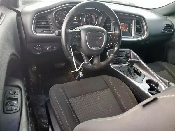 2C3CDZAG6HH611762 2017 DODGE CHALLENGER - Image 8