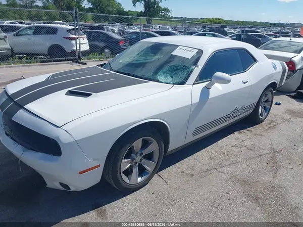 2C3CDZAG6HH629288 2017 DODGE CHALLENGER - Image 2