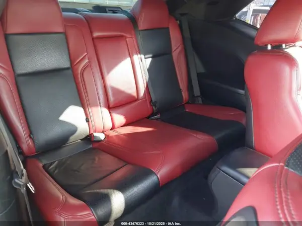 2C3CDZAG6HH633955 2017 DODGE CHALLENGER - Image 8