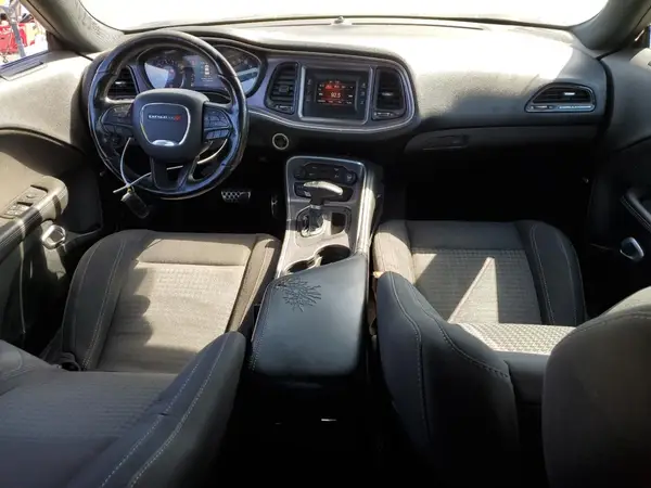 2C3CDZAG6HH640694 2017 DODGE CHALLENGER - Image 8