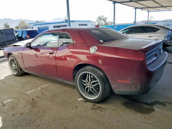 2C3CDZAG6JH111414 2018 DODGE CHALLENGER - Image 2