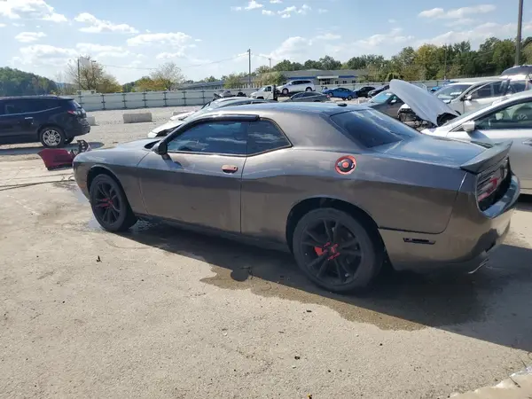 2C3CDZAG6JH178658 2018 DODGE CHALLENGER - Image 2