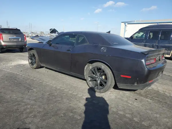 2C3CDZAG6JH204823 2018 DODGE CHALLENGER - Image 2